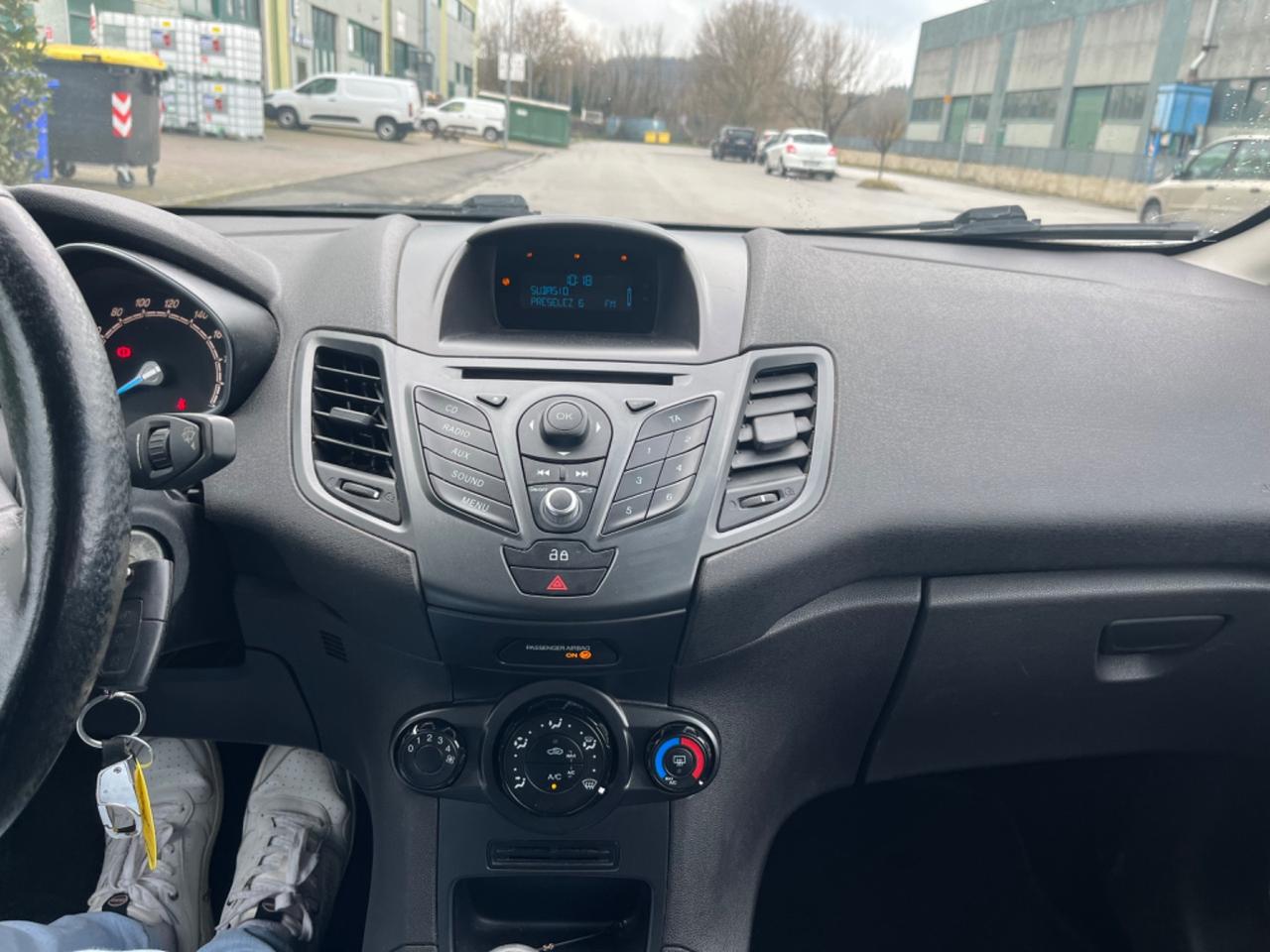 Ford Fiesta 1.5 TDCi 75CV 5 porte Titanium