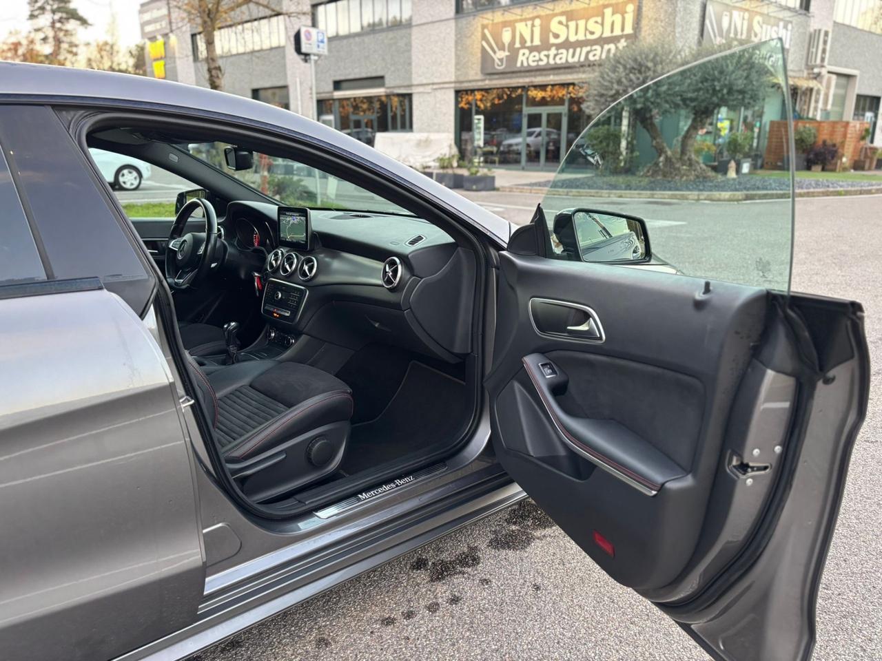 Mercedes-benz CLA 180D AMG Shooting Brake Premium