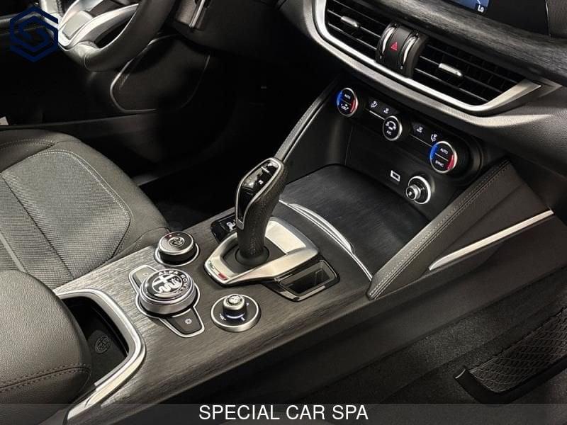 Alfa Romeo Stelvio 2.2 t Business Q4 190cv auto