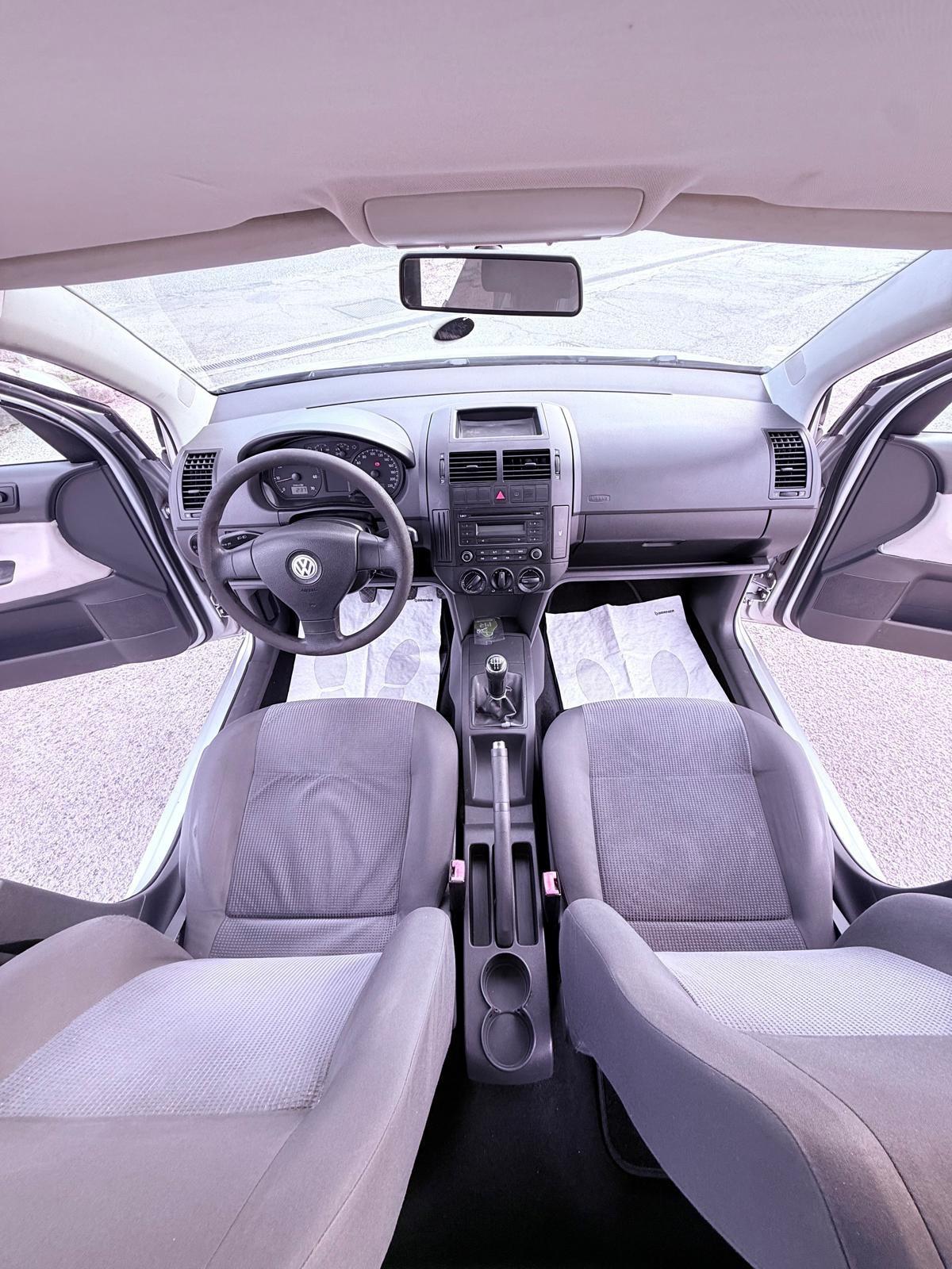 Volkswagen Polo 1.4/80CV 16V 5p. Comfort. BiFuel G