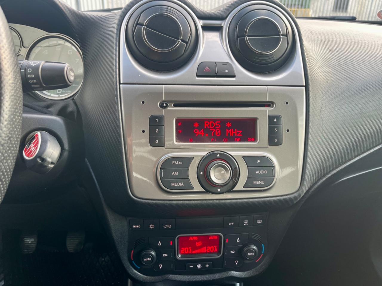 Alfa Romeo MiTo 1.4GPL 181.000km 2010 per neopatentati