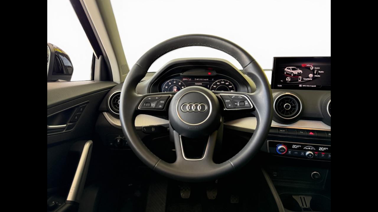 AUDI Q2 I 2021 - Q2 30 1.0 tfsi Admired