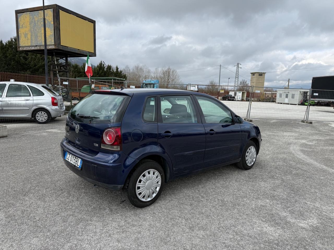 Volkswagen Polo 1.4/80CV TDI 5p. Sportline