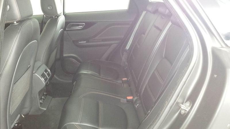 Jaguar F-Pace 2015 Diesel 2.0d i4 R-Sport awd 180cv auto my20