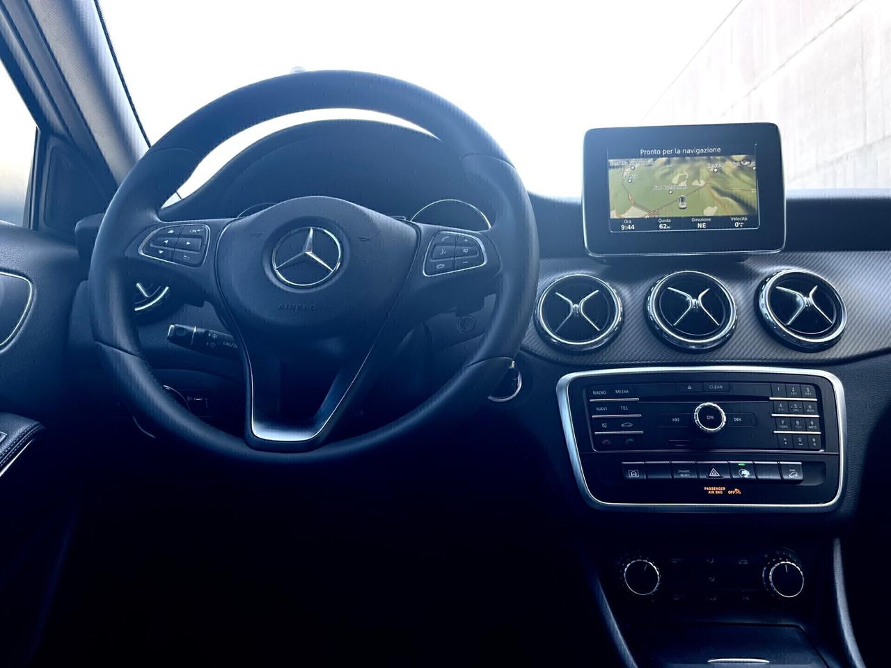 GLA 200 (136cv) MOTORE MERCEDES 4MATIC*AUTOMATICO