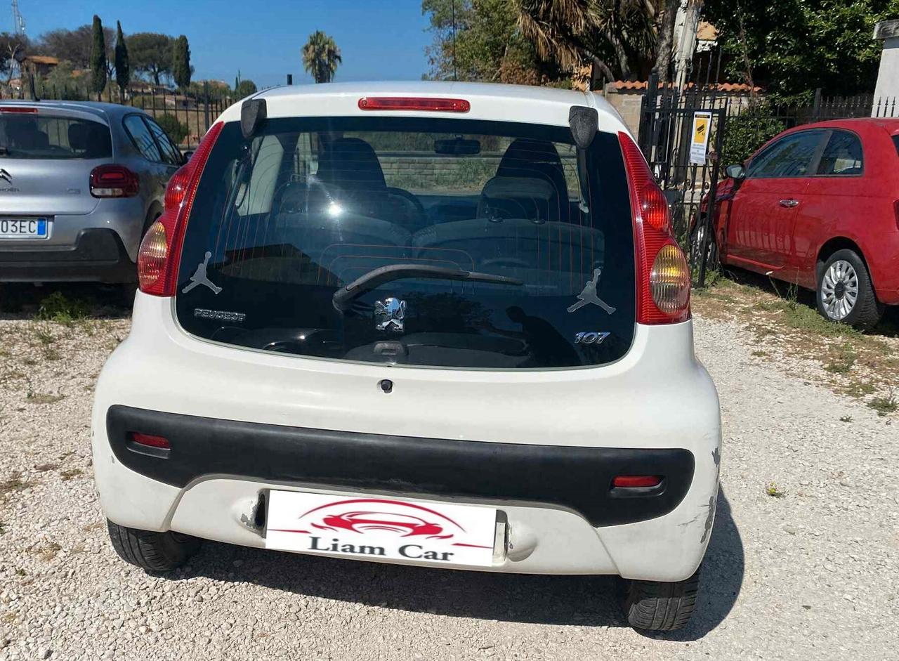 Peugeot 107 1.0 Benz. Ok Neop.