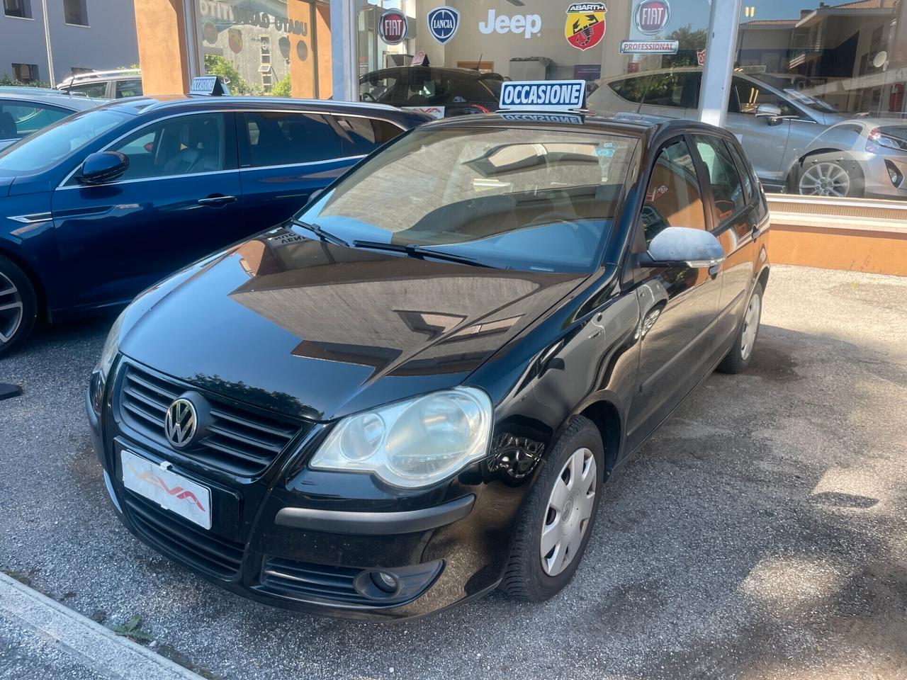 Volkswagen Polo 1.2/60CV 5p. Trendline