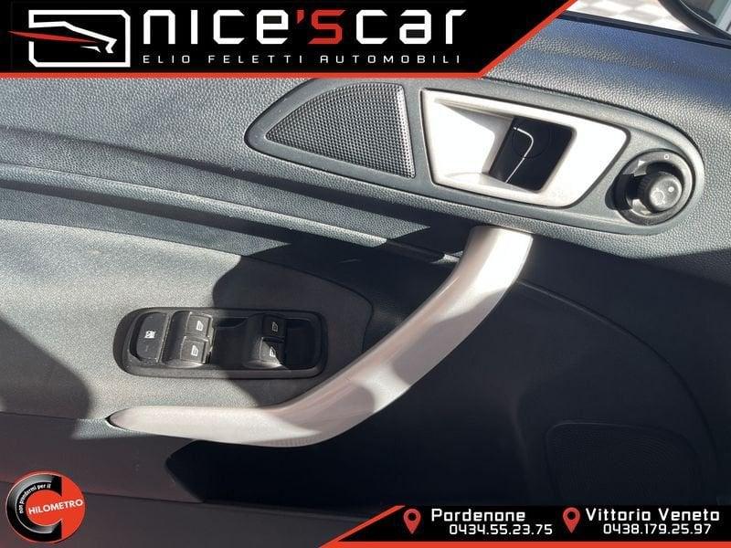 Ford Fiesta 1.4 TDCi 70CV 5 porte Titanium