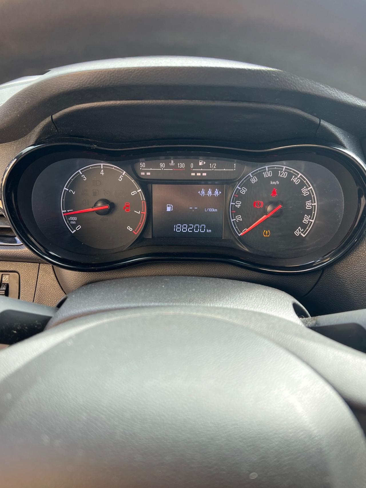 Opel Karl benzina/GPL 55kw perfetta x neopatentati