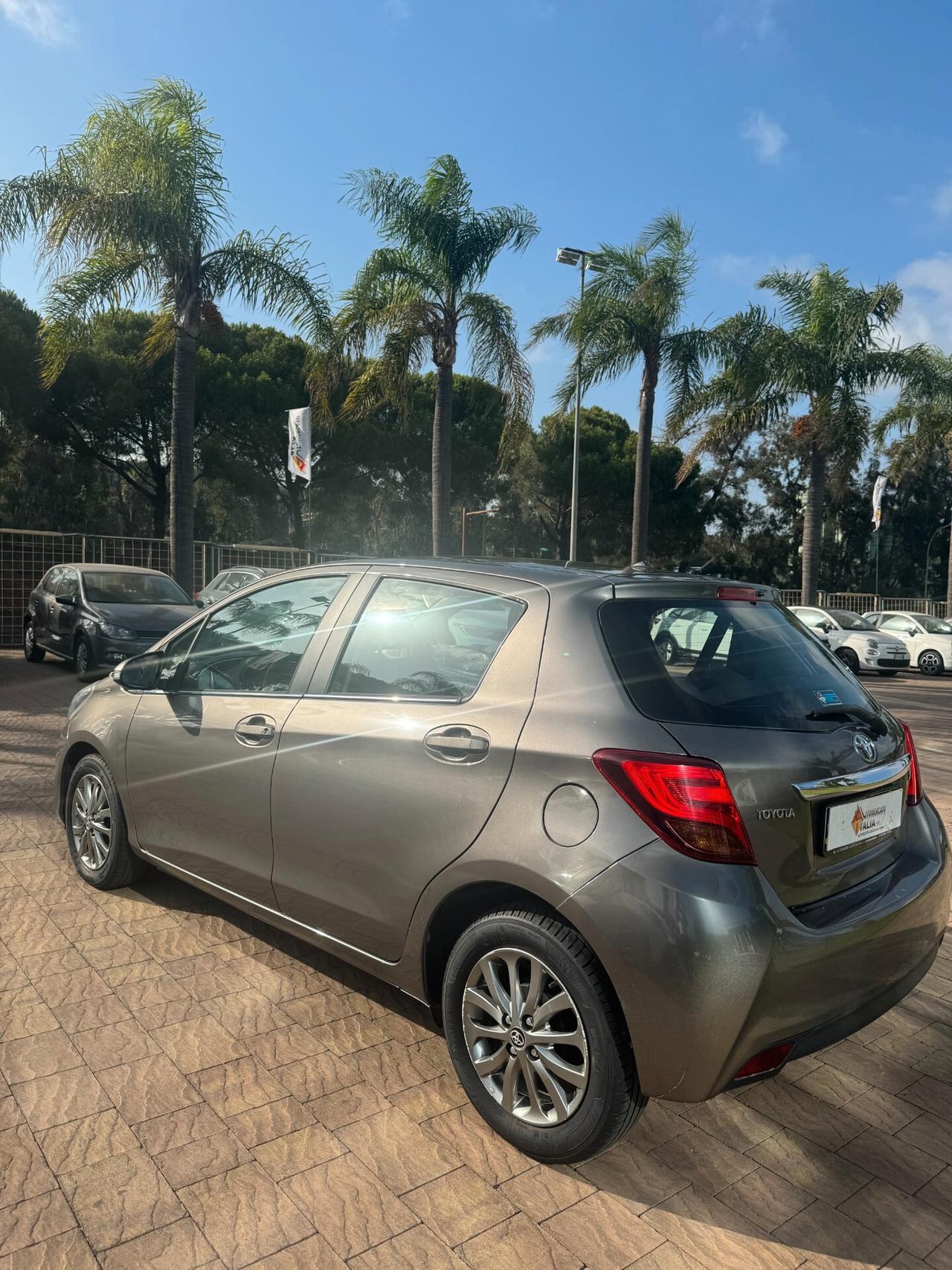 Toyota Yaris 1.4 D-4D 5 porte Lounge