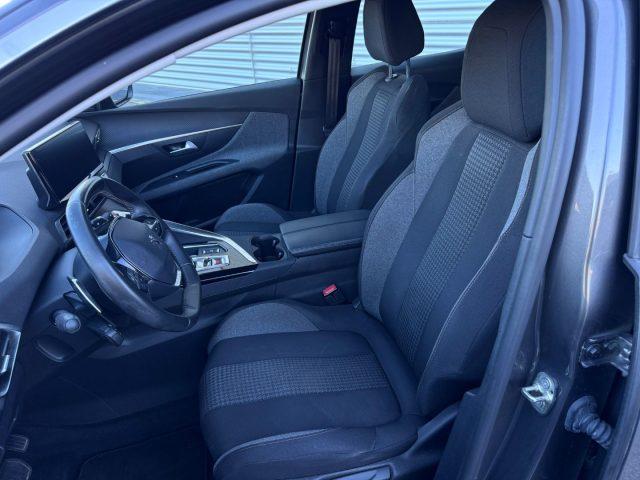 PEUGEOT 3008 130cv EAT8 ALLURE IVA ESPOSTA LEGGE 104