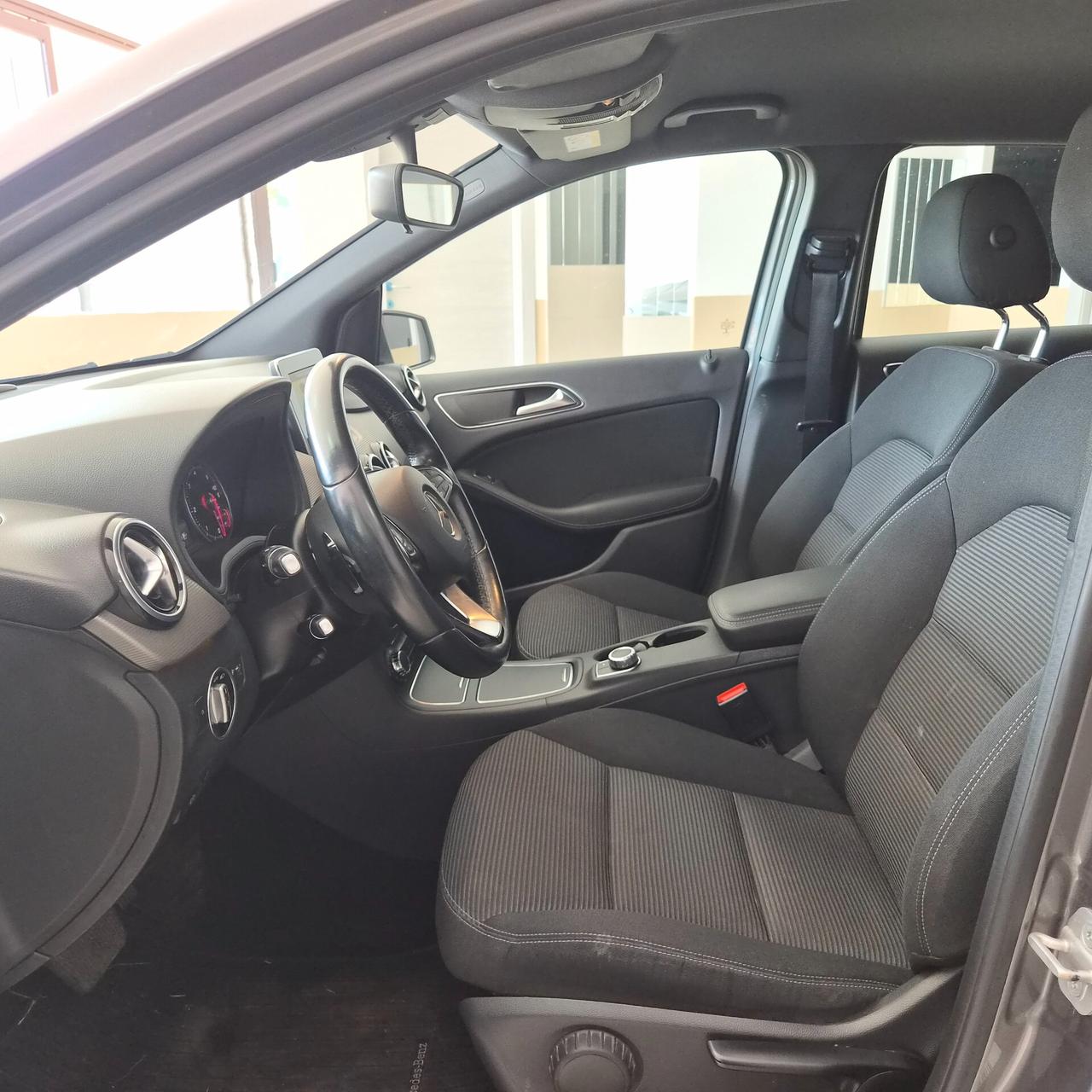 Mercedes-benz B 180 CDI Automatic Executive