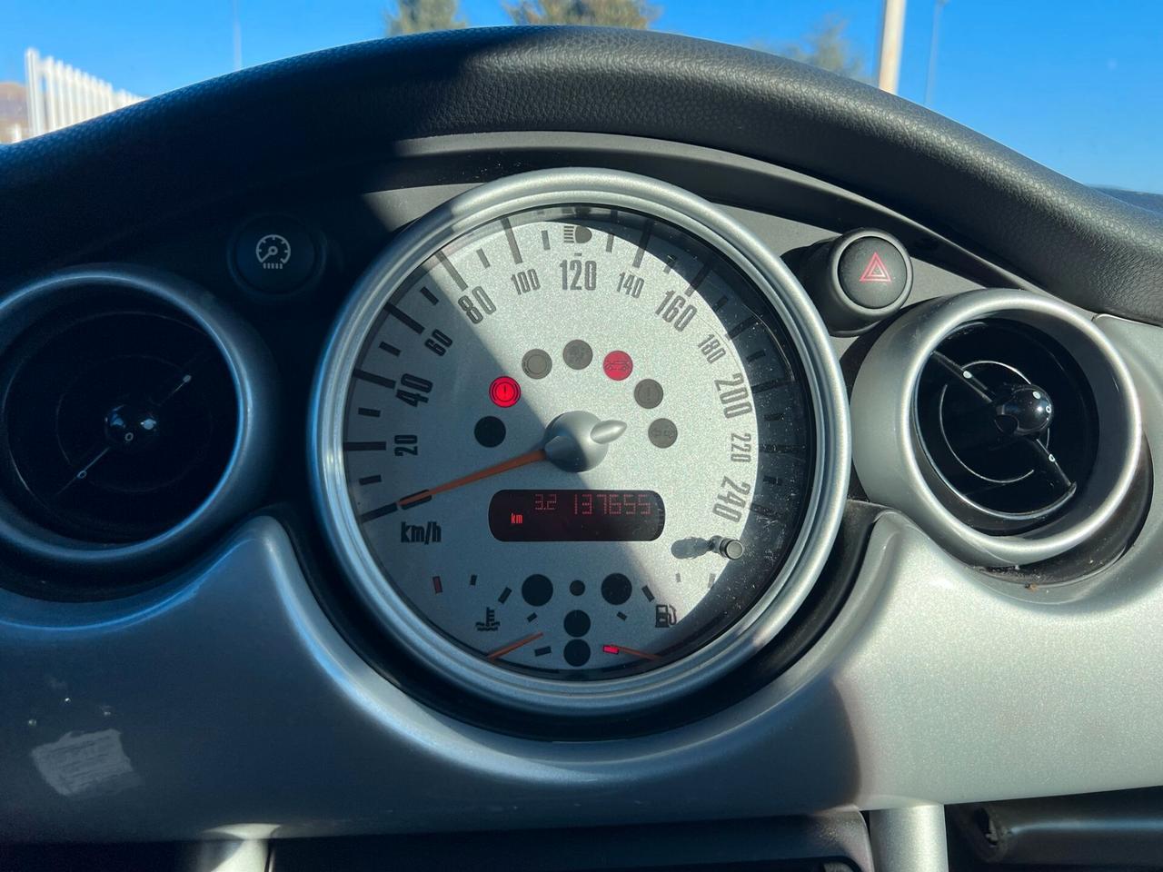 Mini 1.6 16V One de luxe