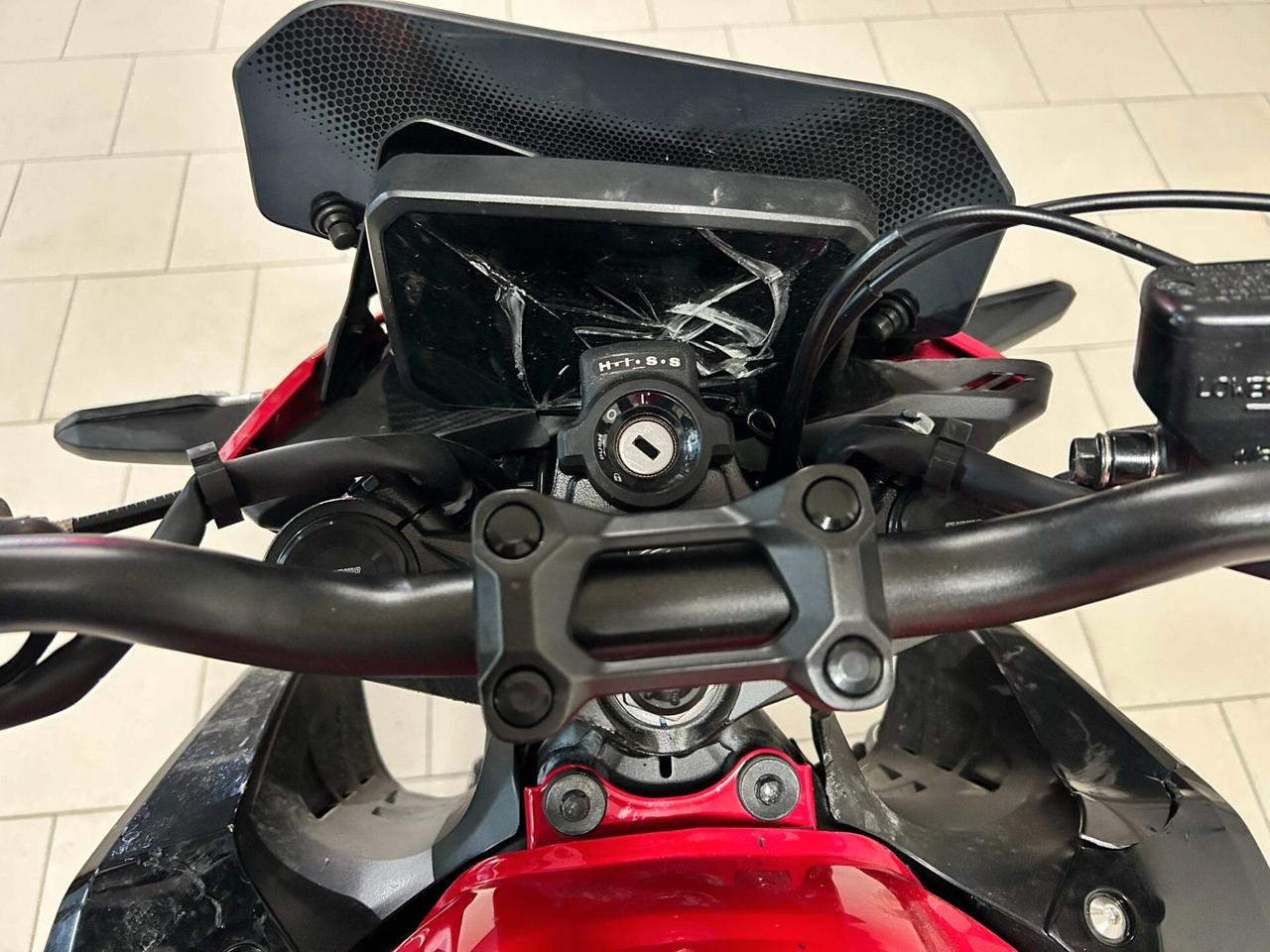 Honda CB 500 Hornet - 2025 Incidentata