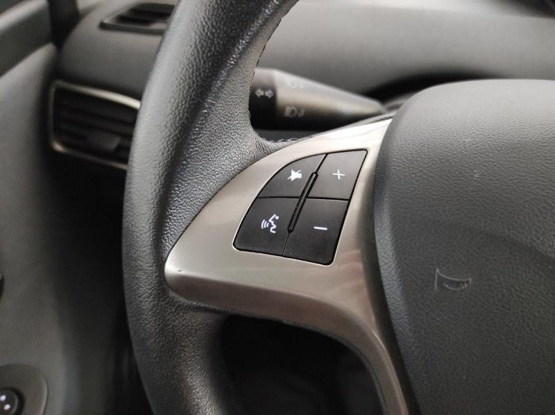 LANCIA Ypsilon 3ª serie - Ypsilon 1.0 FireFly 5 porte S&S Hybrid Gold