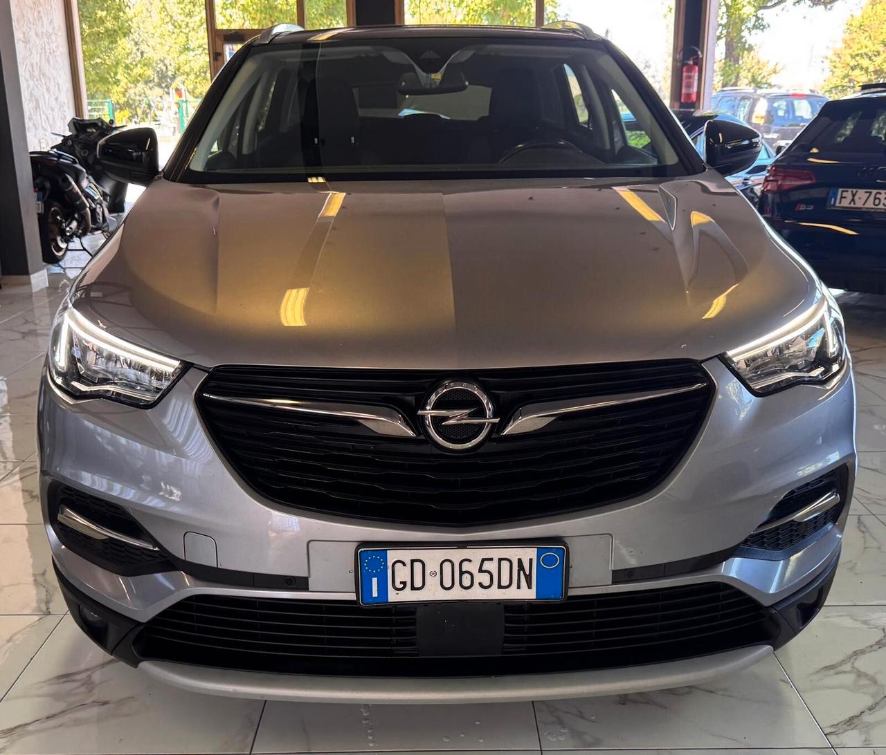 Opel Grandland Diesel Cambio Automatico