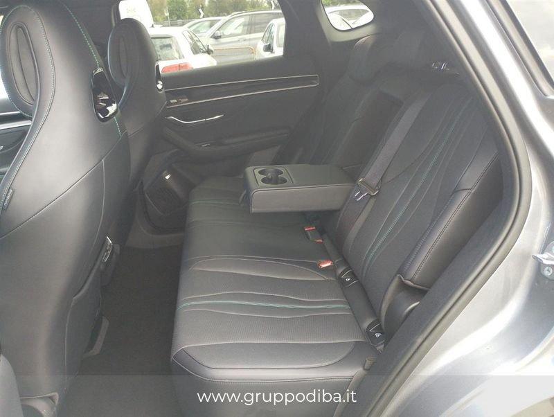BYD Seal U DM-i 1.5 phev Boost 217cv 2wd