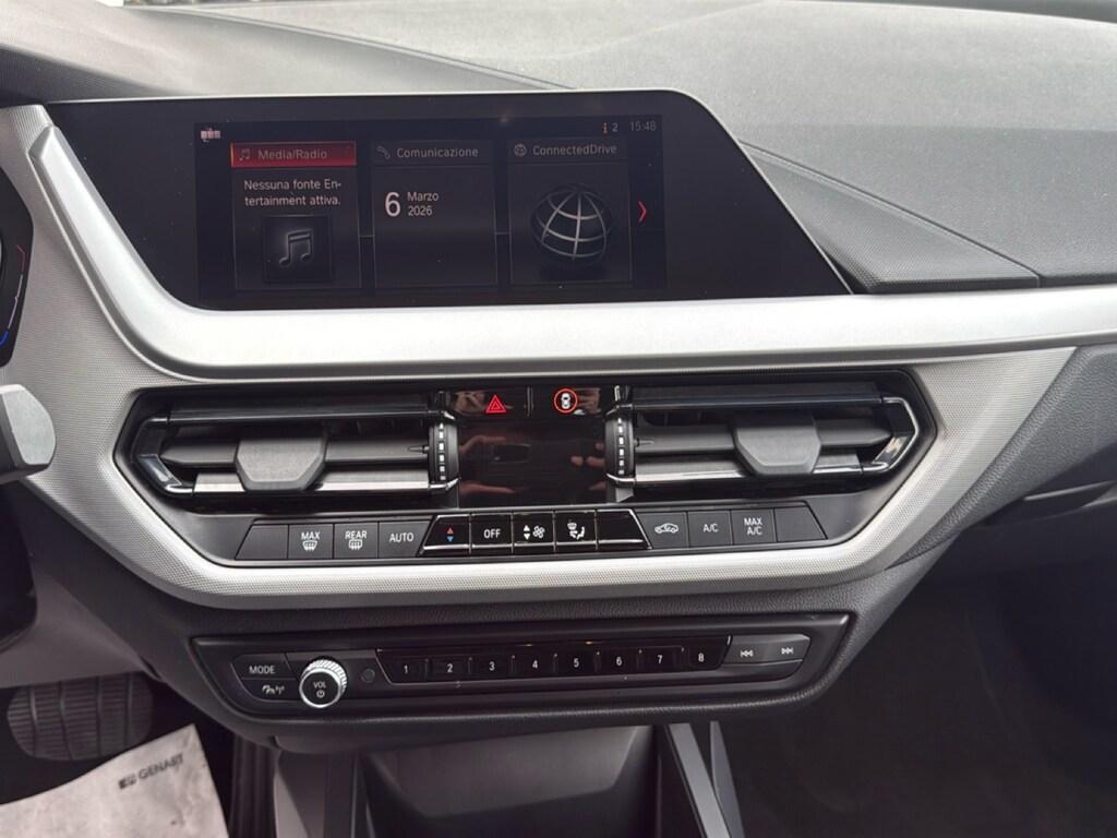 BMW Serie 1 5 Porte 116 d SCR Business Advantage DCT