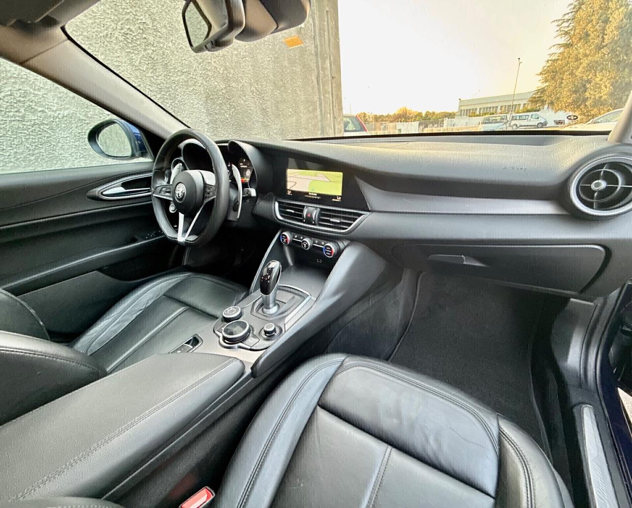 Alfa Romeo Giulia 2.2 TD 180 CV,LED+Xeno,Navi,Retrocam.,Pelle,ecc.