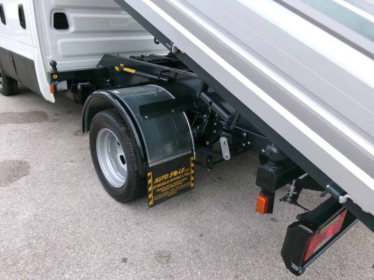 Iveco Daily 35C15 3000 150CV DOPPIA CABINA 7 POSTI RIBALTABILE