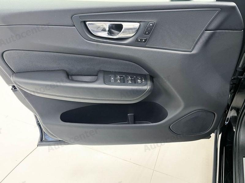 Volvo XC60 B4 (d) 197CV AWD AUT R DESIGN