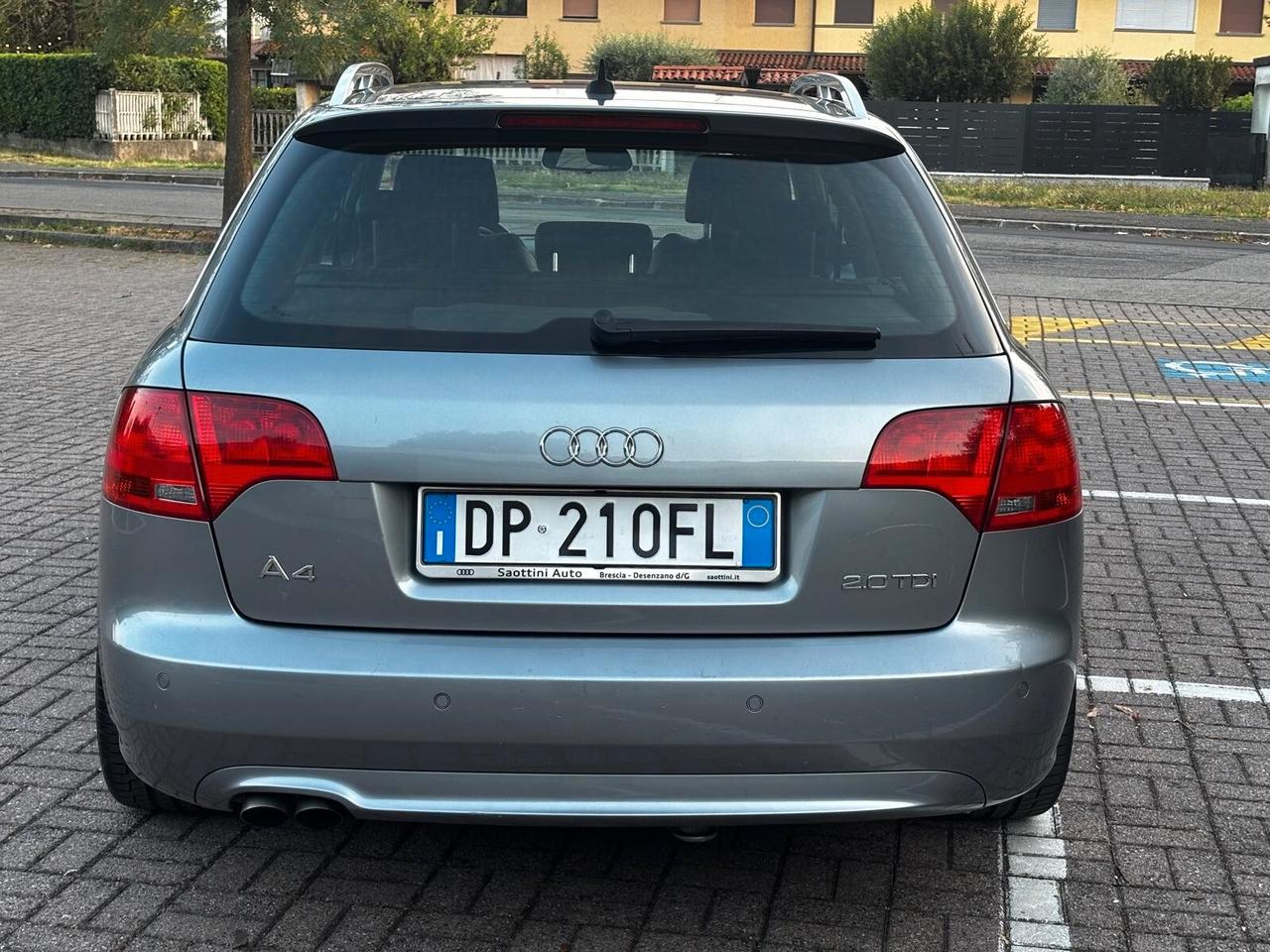 Audi A4 2.0 TDI 143CV F.AP. S-LINE..CELL 393 690 2051 WUATSAPP