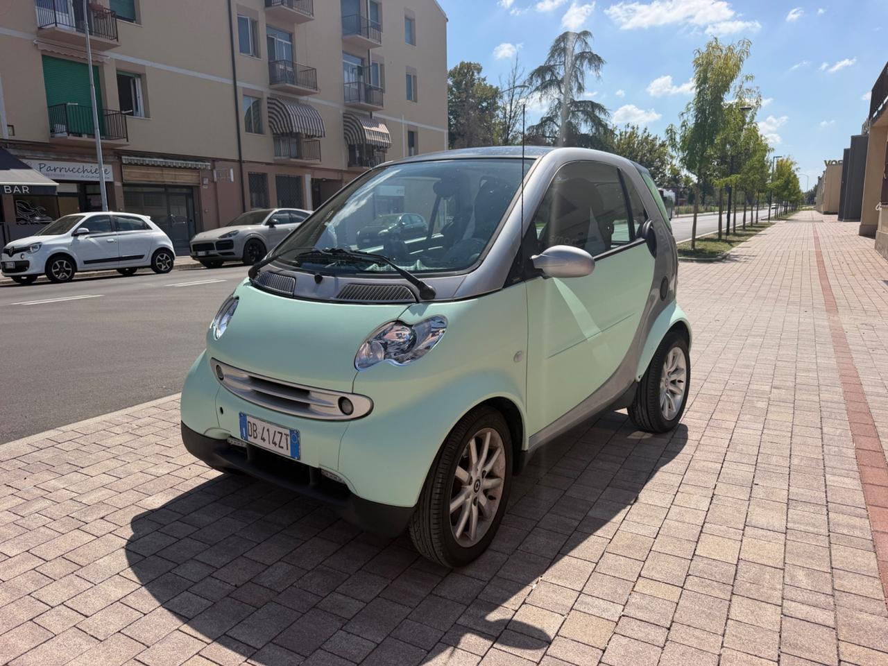 Smart ForTwo 700 coupé grandstyle (45 kW)