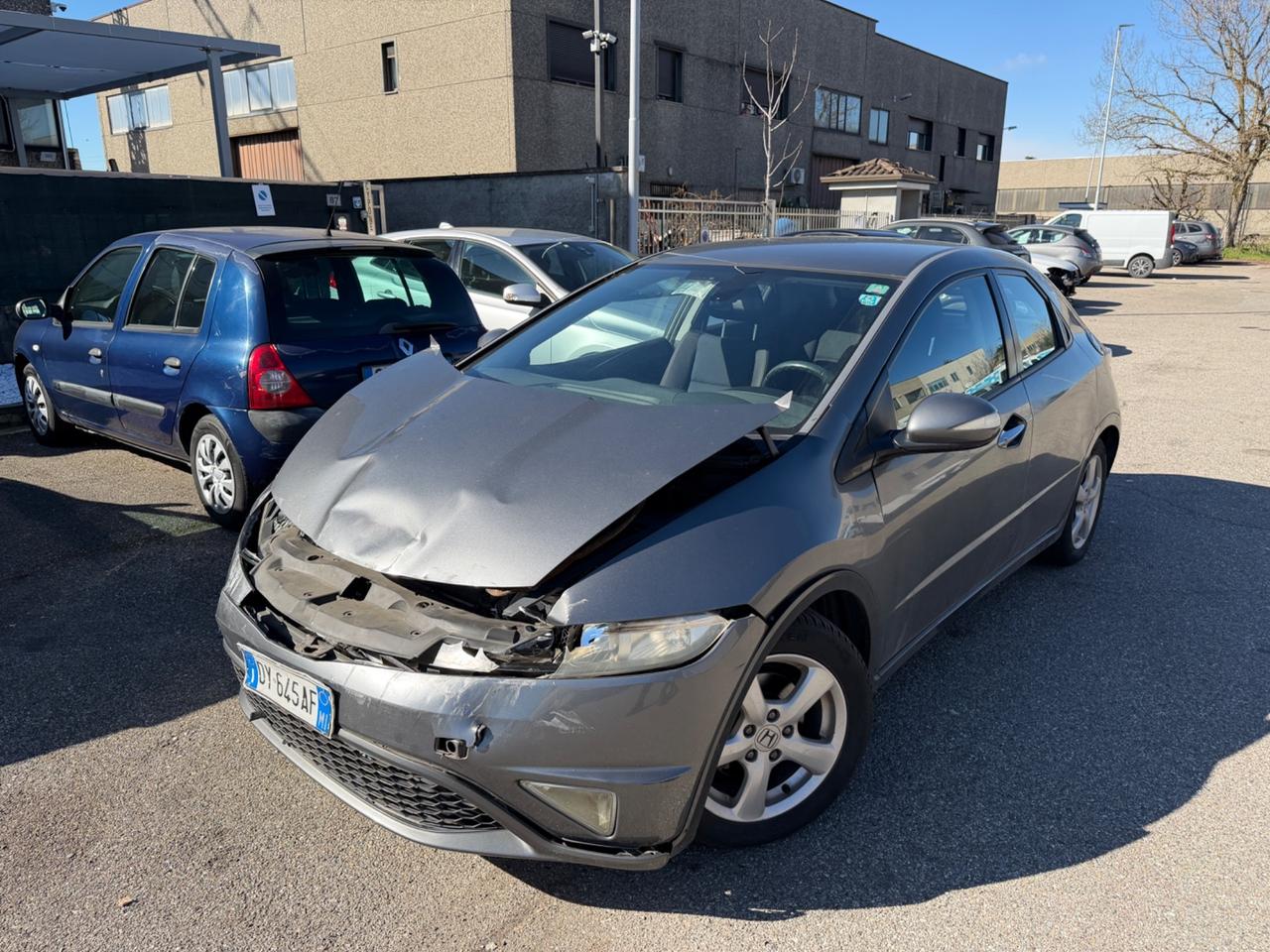 Honda Civic 1.4 i-DSi benzina euro5 incidentato