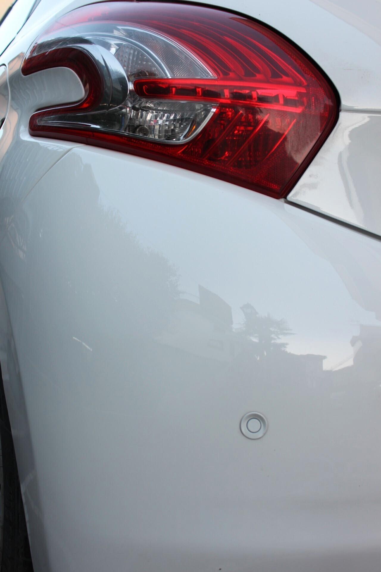 Peugeot 208 1.4 VTi 95 CV 5p. GPL Active