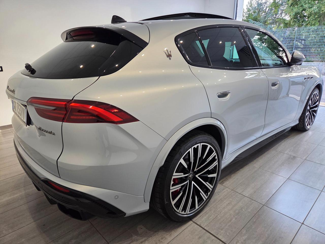 Maserati Grecale V6 Trofeo FULL OPTIONAL