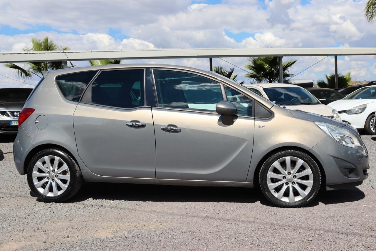 Opel Meriva 1.7 CDTI 130CV Cosmo