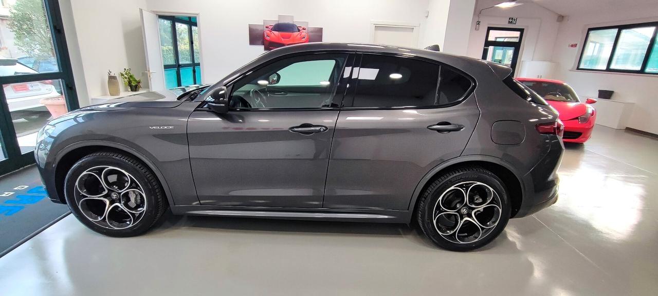 Alfa Romeo Stelvio ALLESTIMENTO VELOCE