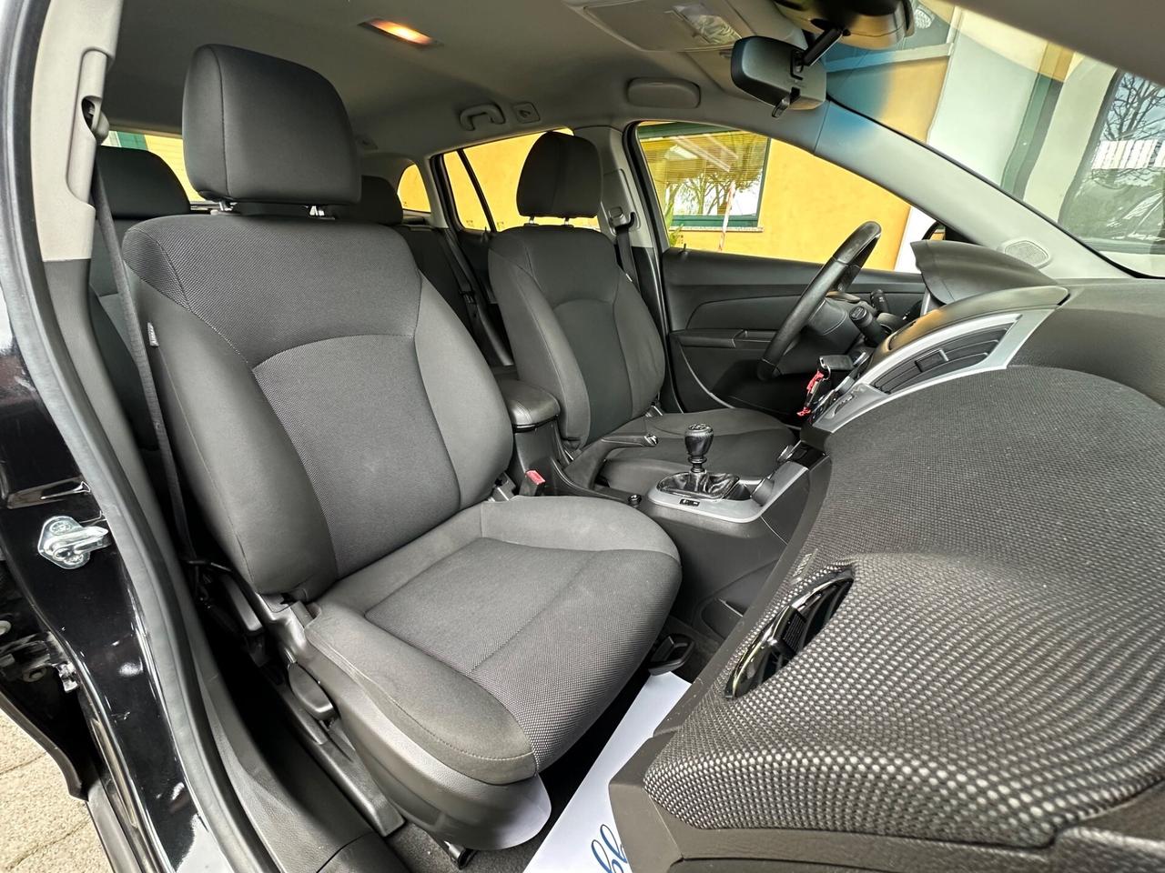 Chevrolet Cruze 1.7 Diesel Station Wagon LT