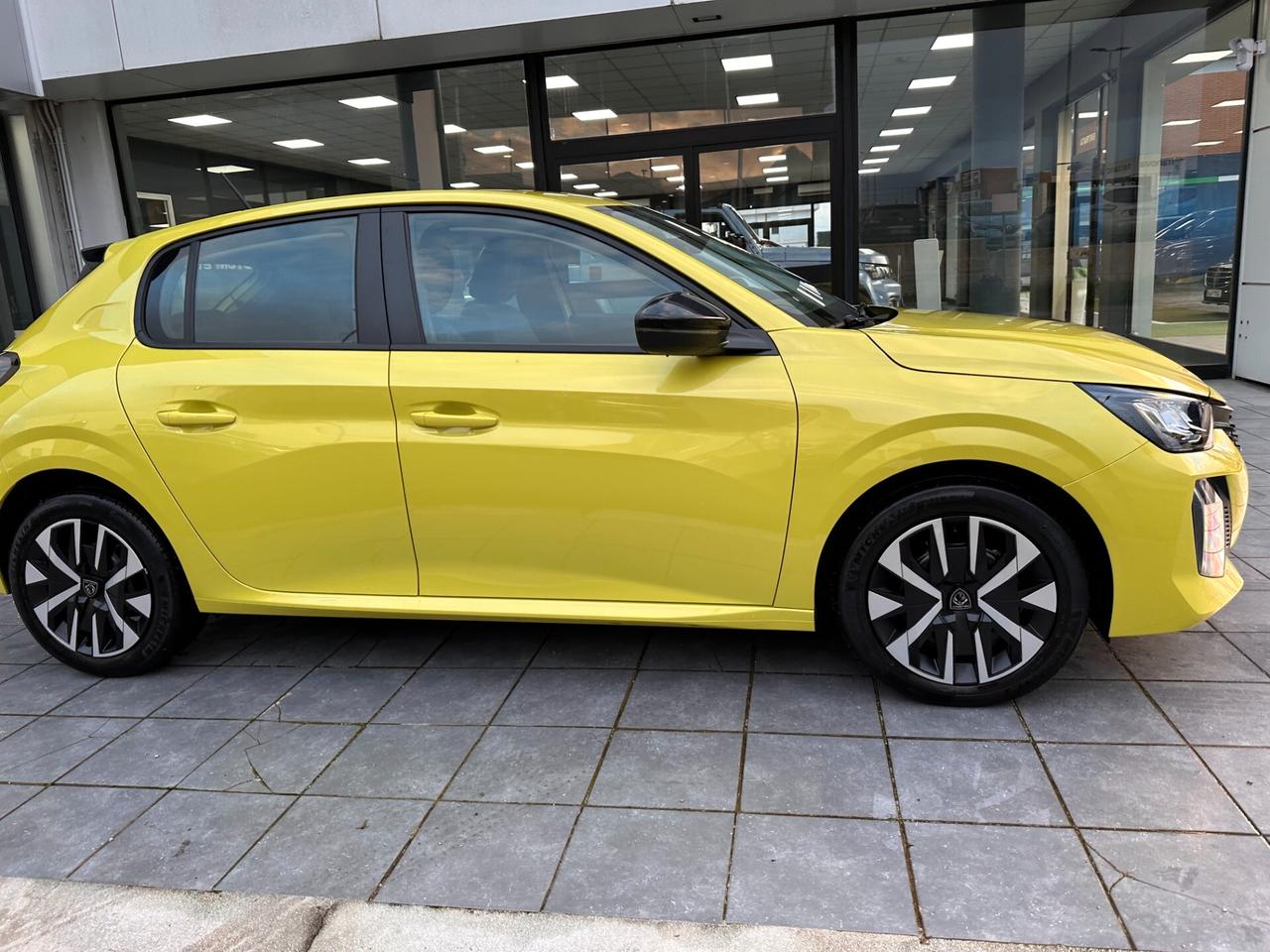 Peugeot 208 PureTech 100 Stop&Start 5 porte Style