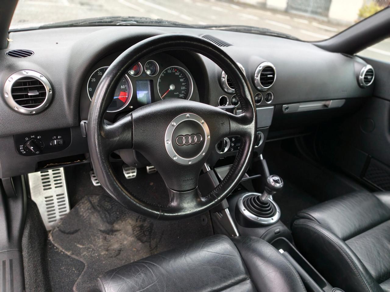 Audi TT 1.8 T 180 CV