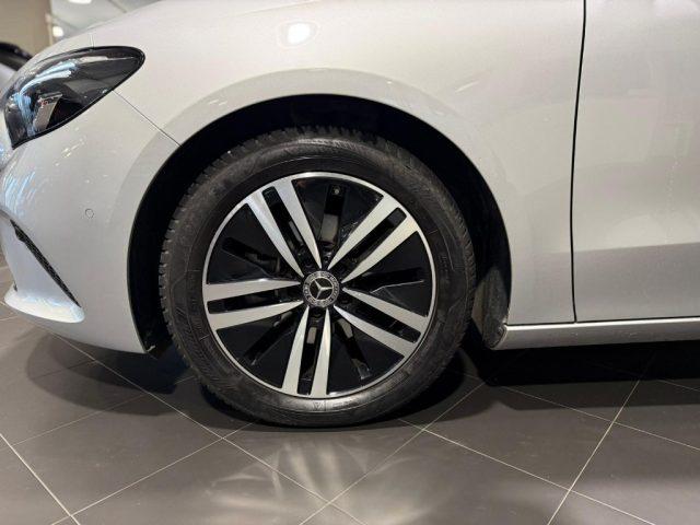 MERCEDES-BENZ B 180 Sport NEOPATENTATI - NAVI - LED - PELLE - 17