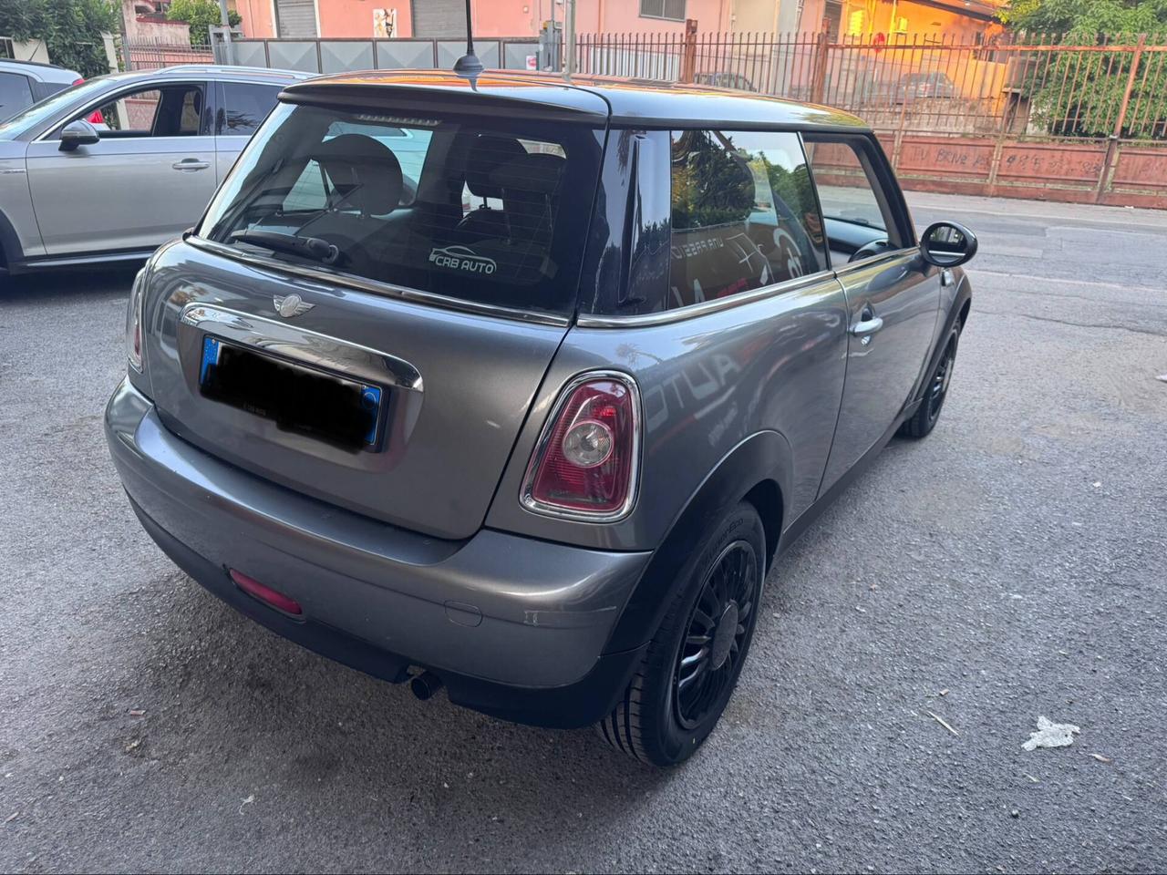 Mini One 1.4 BENZINA (55kW) POCHI KM OK100%