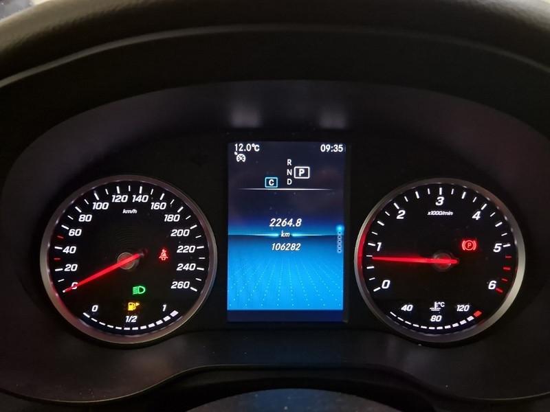 MERCEDES-BENZ GLC 220 D 4MATIC SPORT AUT. SUV