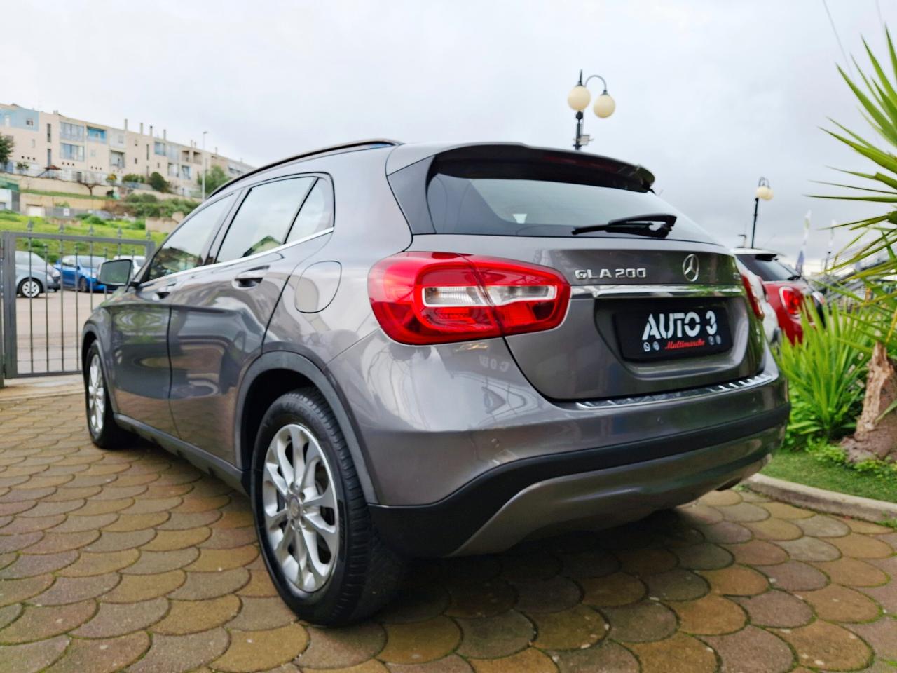 Mercedes-benz GLA 200 d Automatic Sport