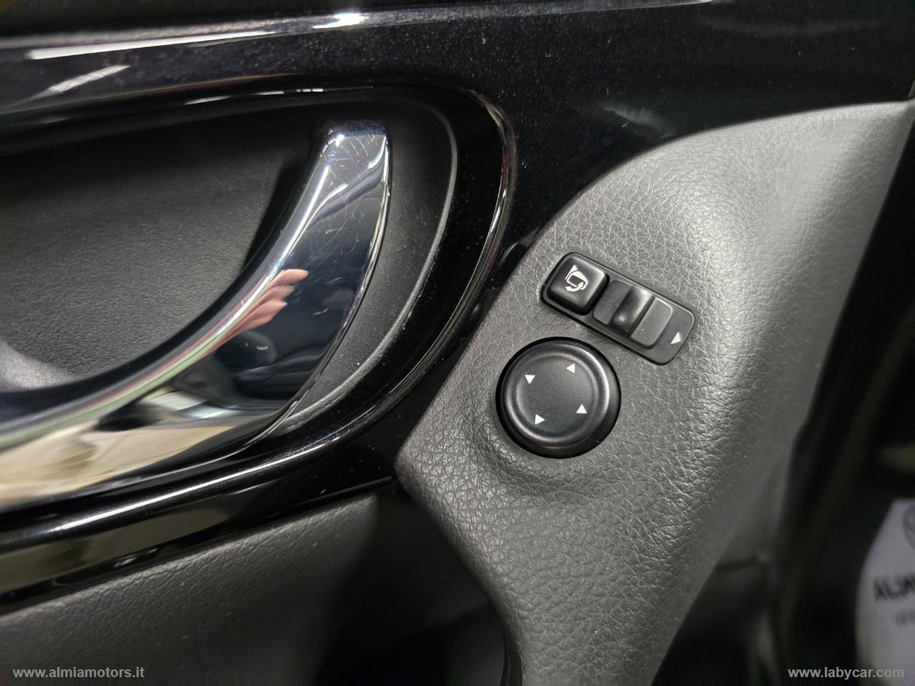 NISSAN Qashqai 1.5 dCi Acenta