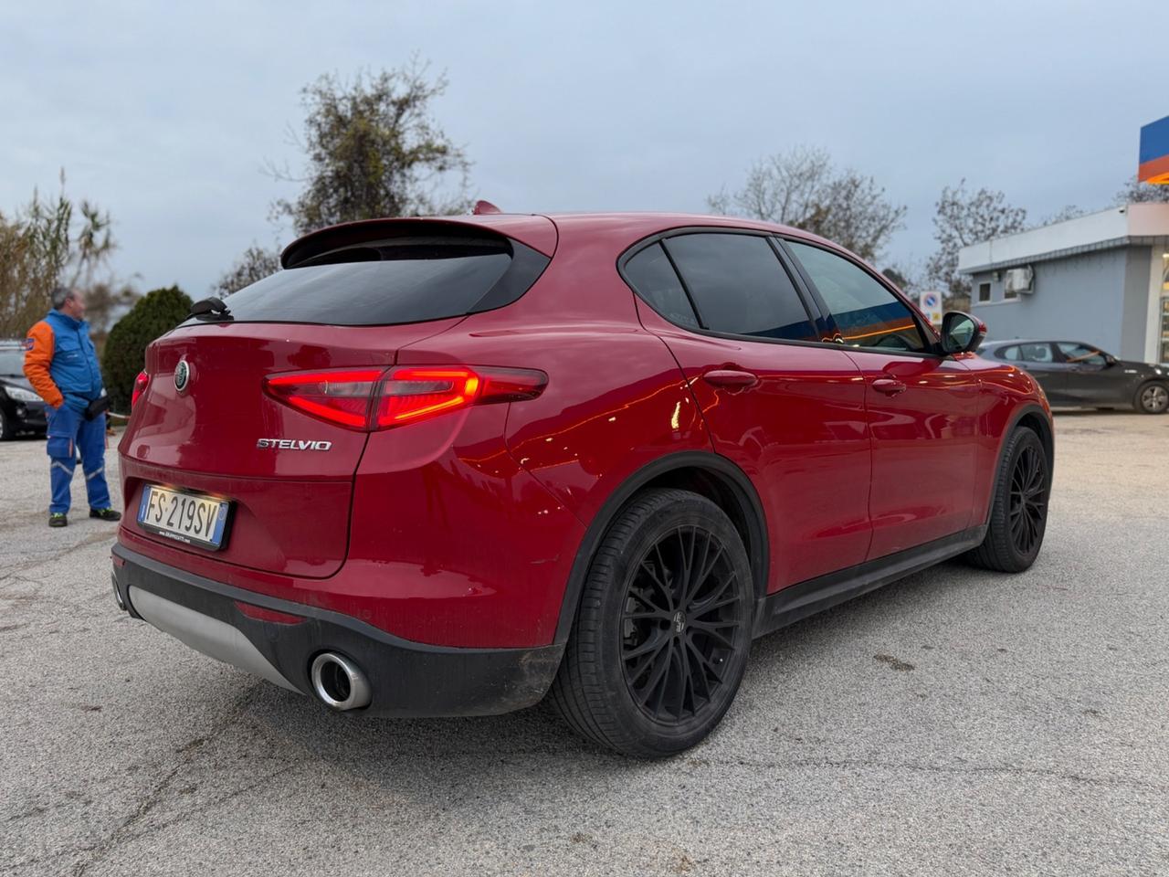 Alfa Romeo Stelvio 2.2 Turbodiesel 160 CV AT8 RWD Business