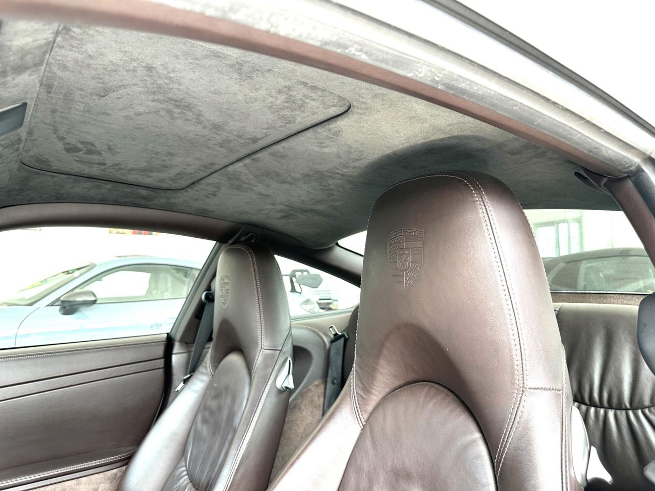 Porsche 911 Carrera 4 Coupé