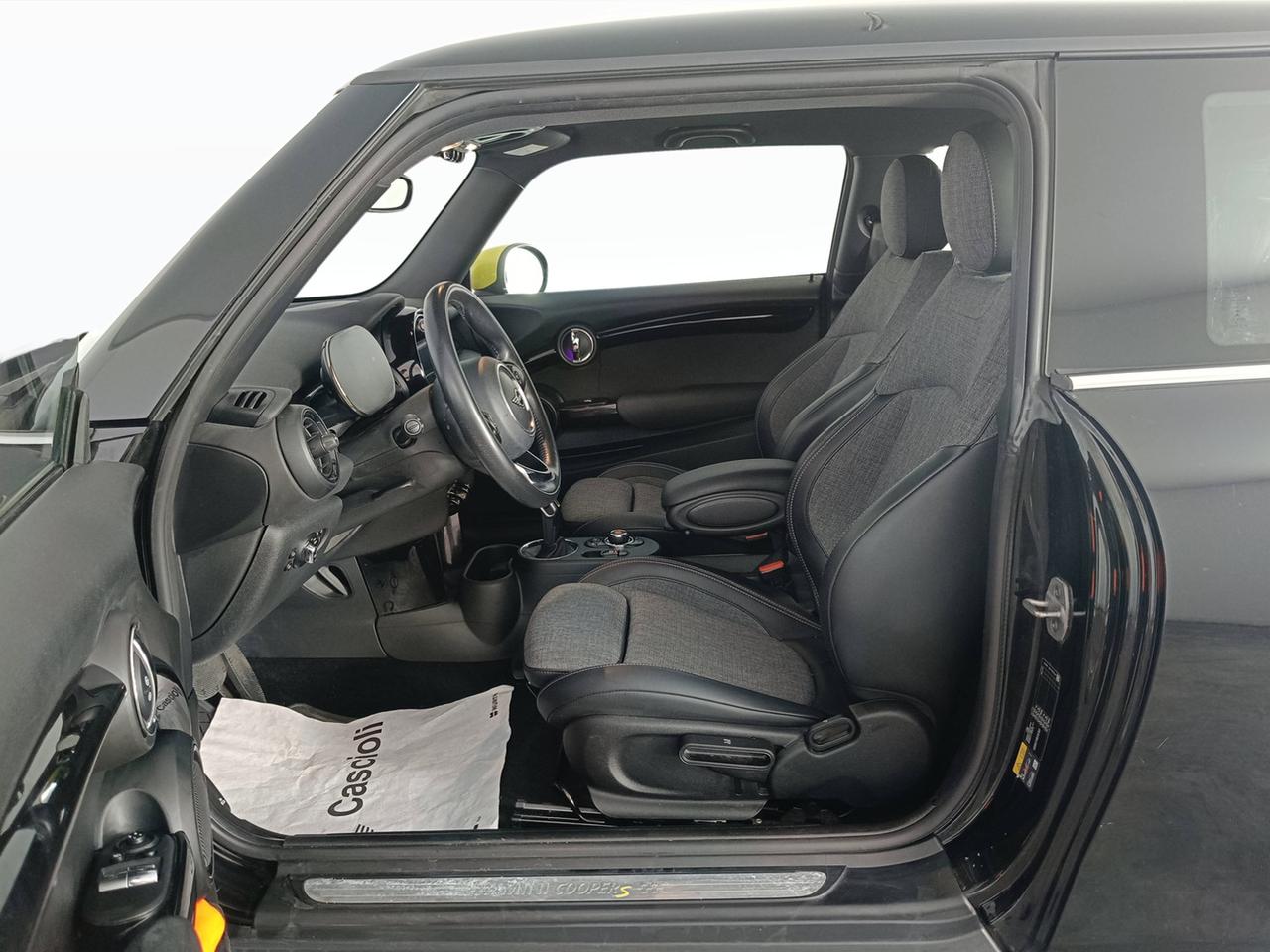 MINI Mini F56 Full Electric - Mini 3p Cooper SE M auto