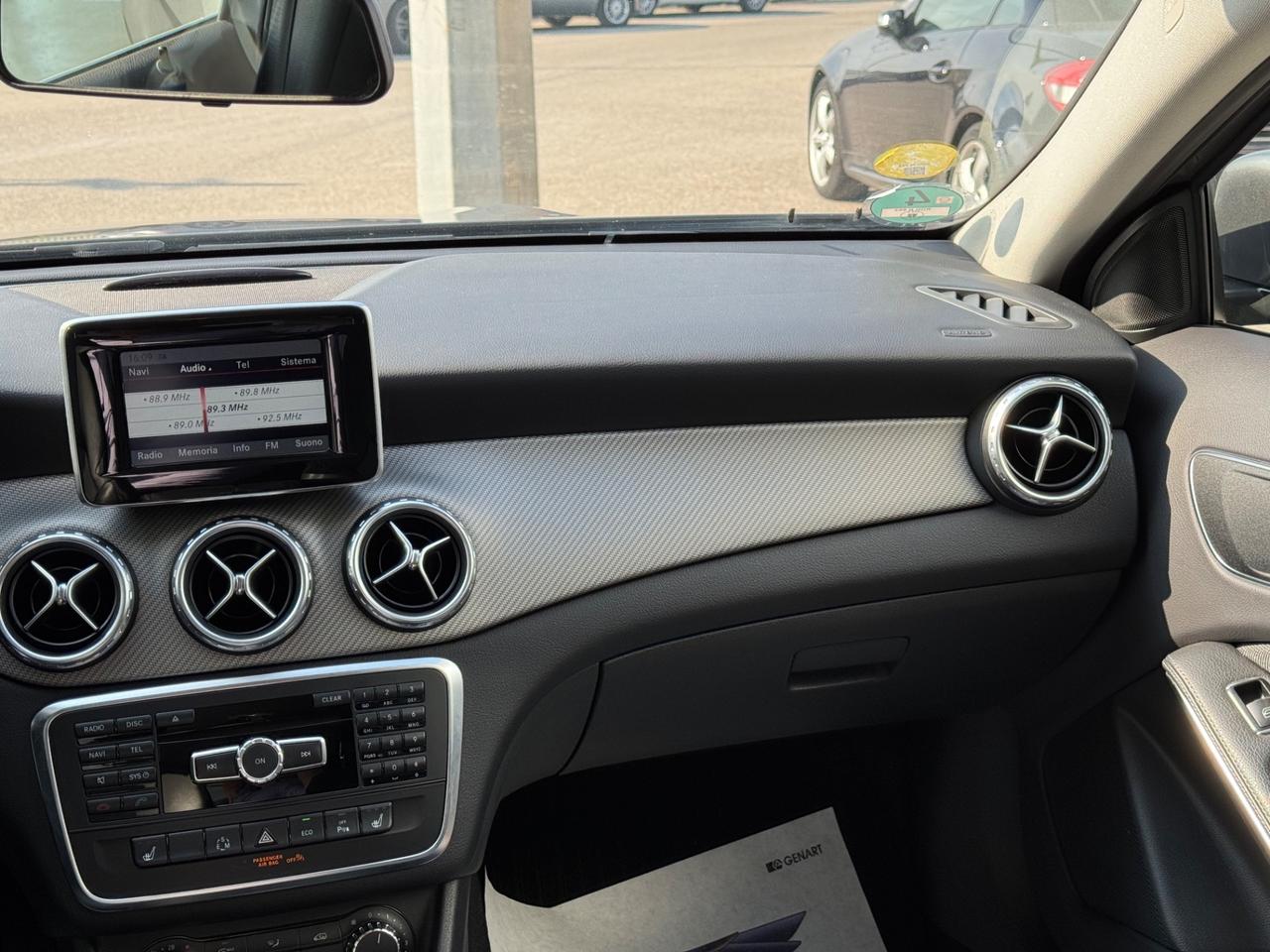 Mercedes-benz GLA 200 CDI Sport