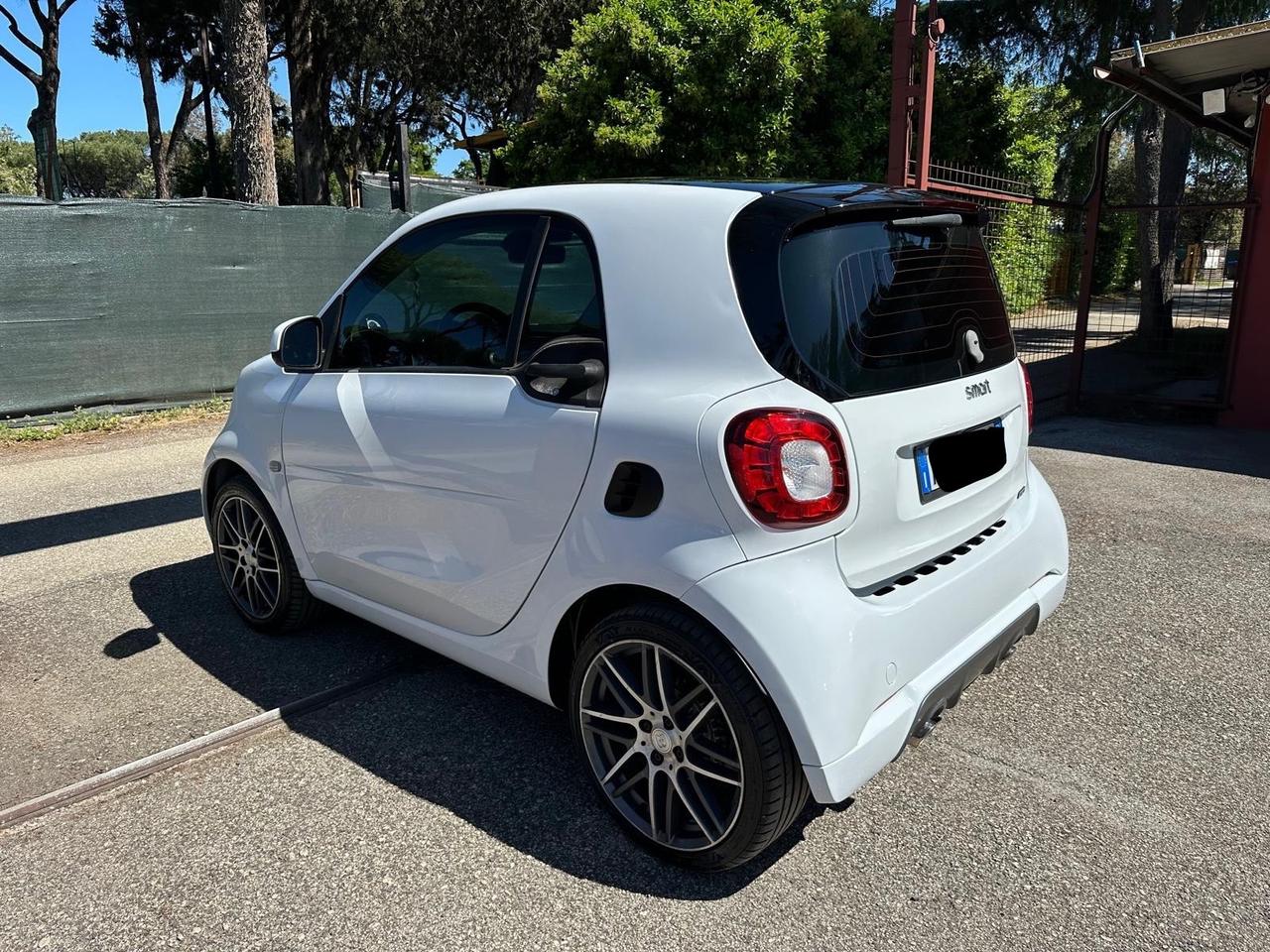Smart ForTwo BRABUS 0.9 Turbo twinamic Xclusive *promo*