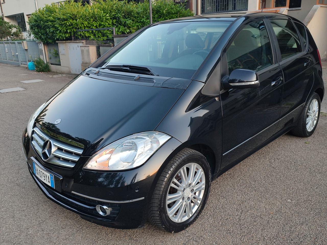 MERCEDES CLASSE A160 BENZINA AUTOMATICA POCHI KM