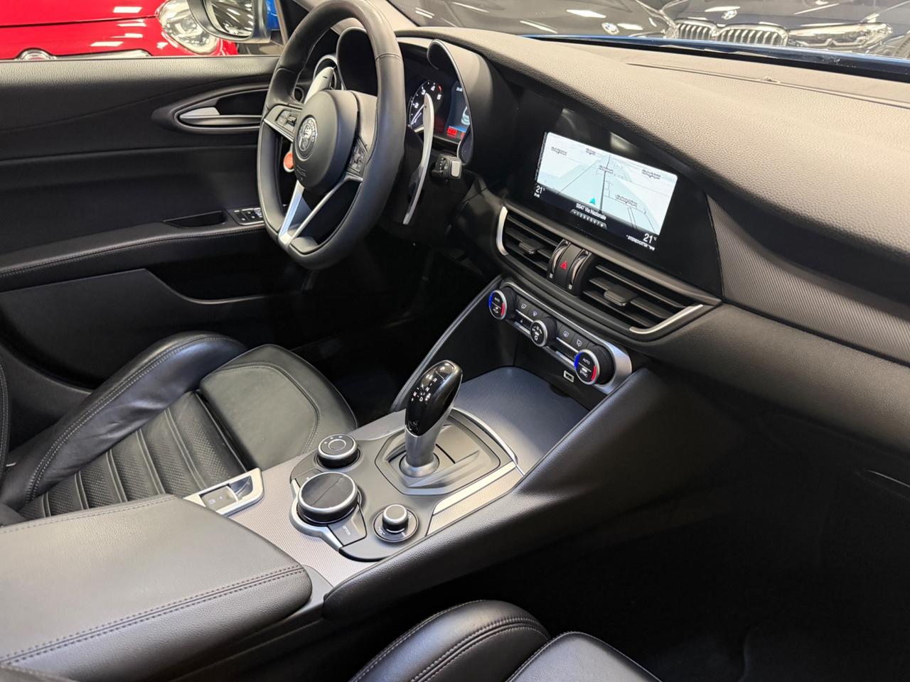 Alfa Romeo Giulia 2.2 Turbodiesel 210 CV AT8 AWD Q4 Veloce