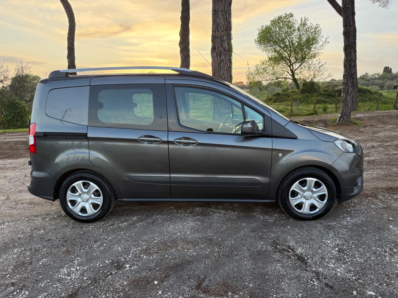 Ford Transit Courier 1.0 EcoBoost 100CV Entry