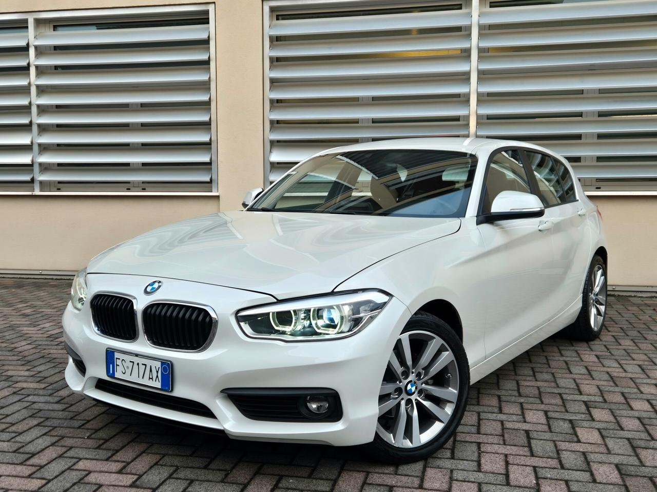 Bmw 116 116d 5p. Advantage