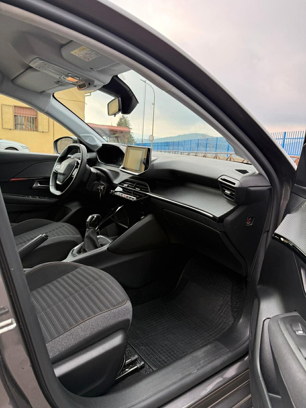 Peugeot 208 1.2 PureTech 75 cv Allure